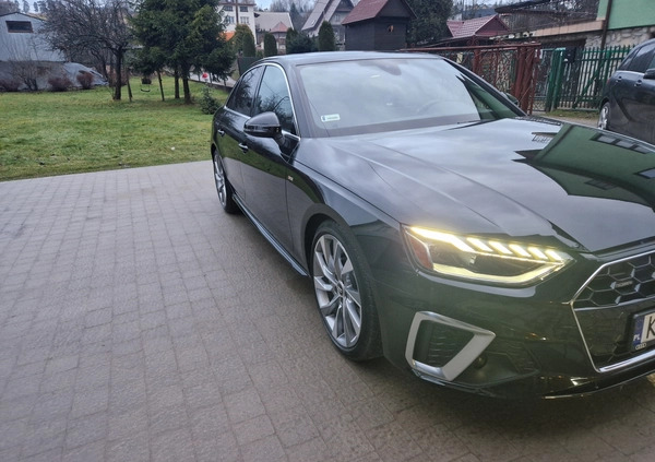Audi A4 cena 147000 przebieg: 55000, rok produkcji 2020 z Pieniężno małe 232